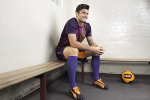 开云体育下载-德罗赞爆发撕裂防线，森林狼加时鏖战力克上海队