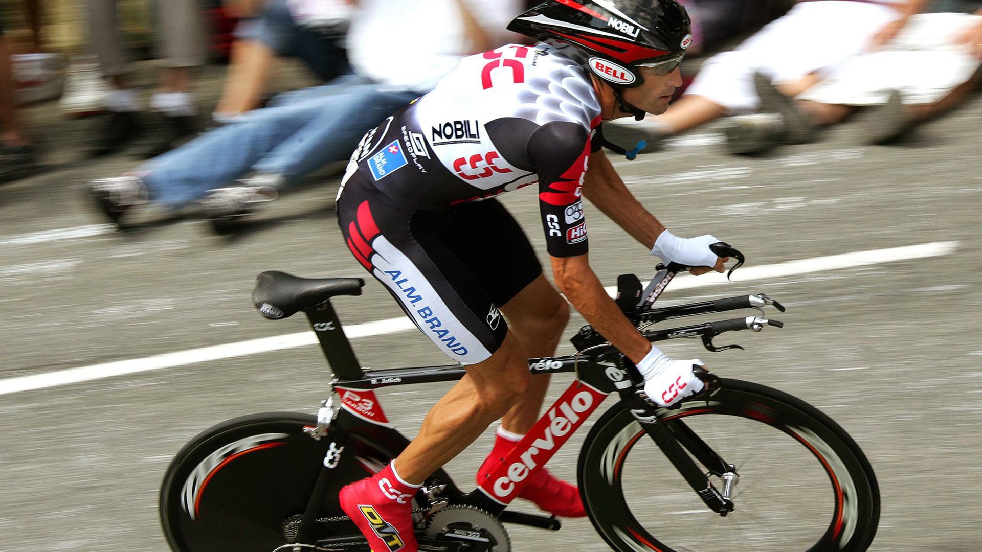 法比尼奥爆发，比利时带走墨西哥，一场战术博弈背后的足球哲学革命